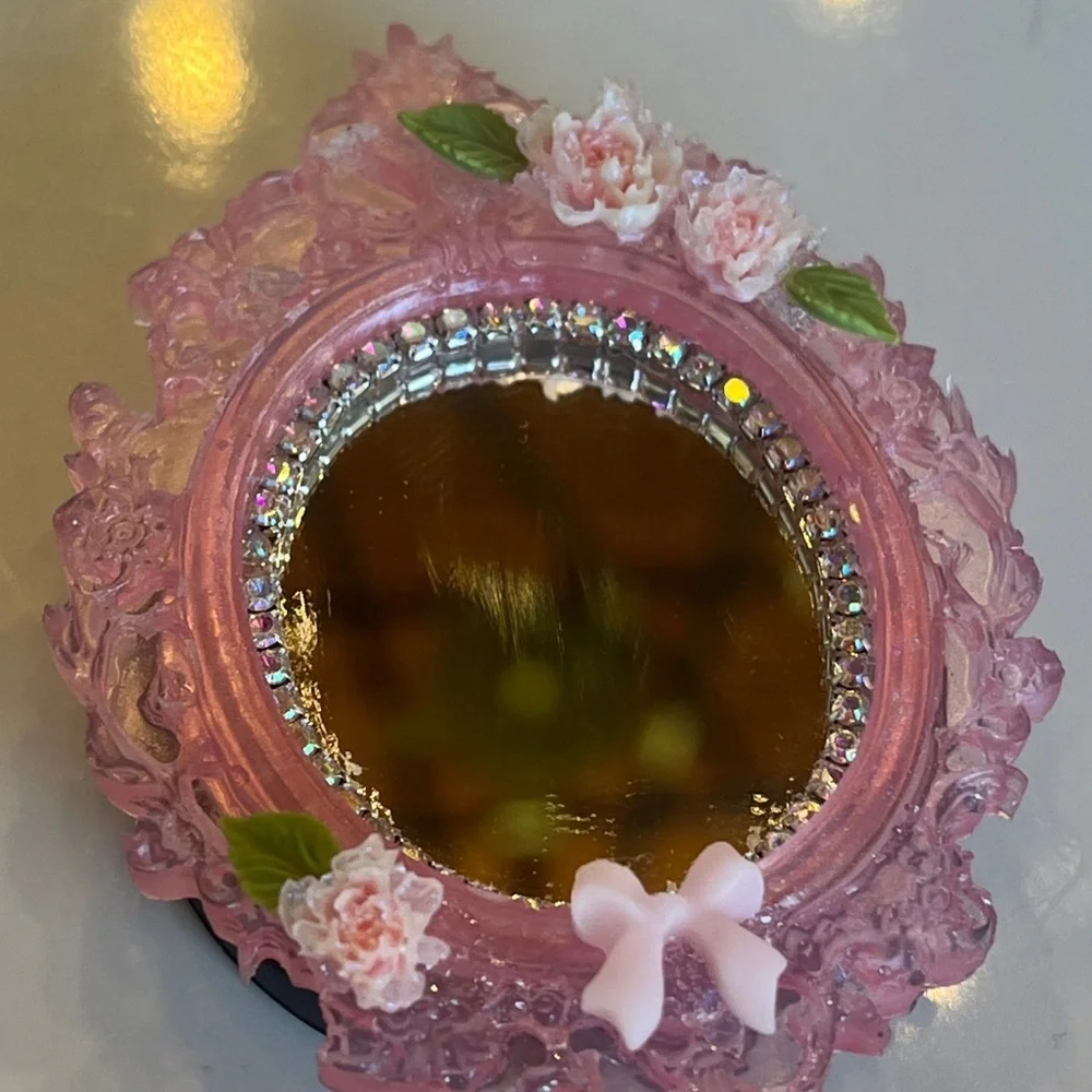 Pink Mirrored Coquette Phone grip